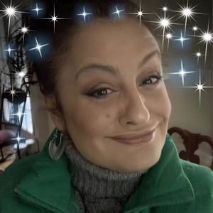 Meet your Posher, Candace